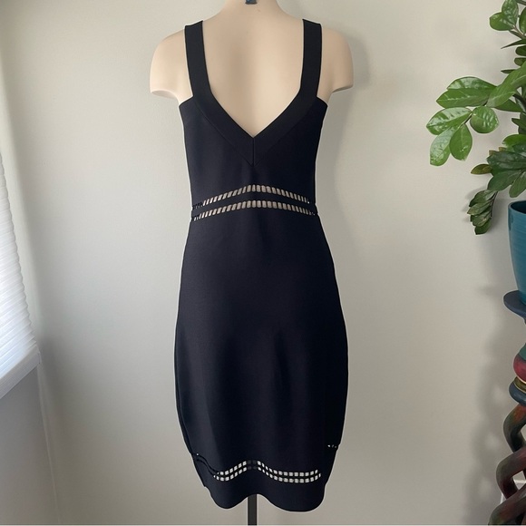 H&M Fine Knit Cut Out Bodycon Midi Dress Sleeveless Black Size Medium - Picture 3 of 7